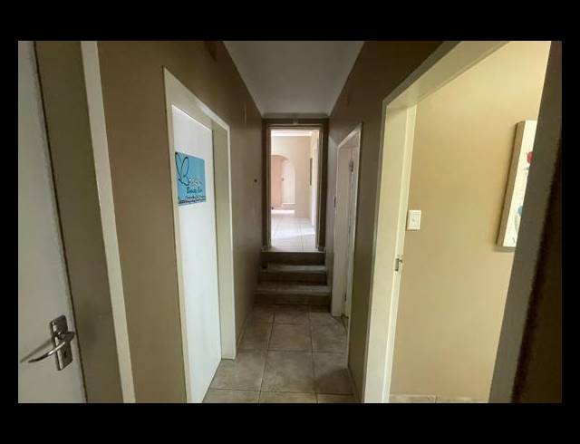 4 BEDROOM HOUSE FOR SALE IN GLENVISTA